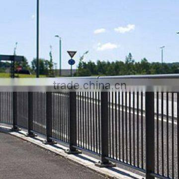 China Factory High Quality Road Steel Fencing photo-2
