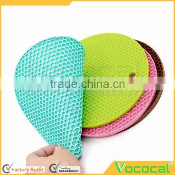 Small Round Silicone Honeycomb Pot Holder Placemat Cup Mat Coaster Place Mat photo-2
