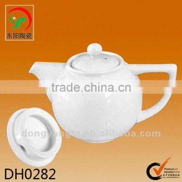 Customized plain white porcelain tea pitcher