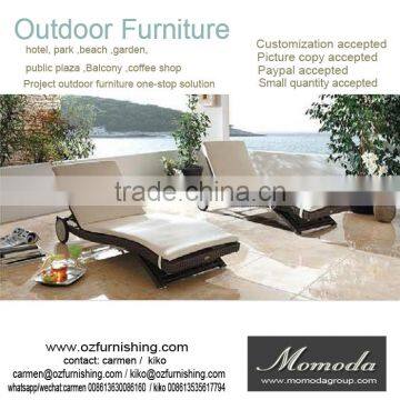 1052 alibaba hot sale outdoor rattan furniture sun beach lounger in Garden Sets or Beache Sets