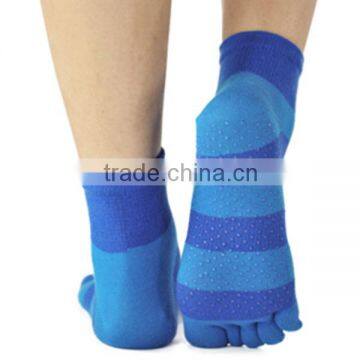 women five fingers socks/Yoga socks