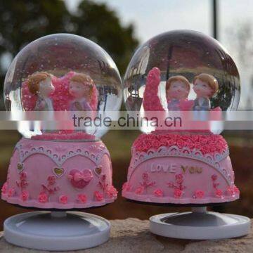 rose pink lovers Clockwork rotating music globe