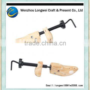 shoe enlarger/wood shoe stretcher/cedar shoe trees wholesale