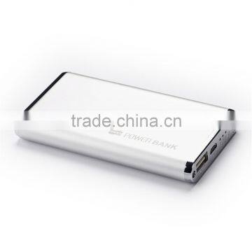 SCUD universal power pack 6200 mAh suitable for iphone / ipod / tablets