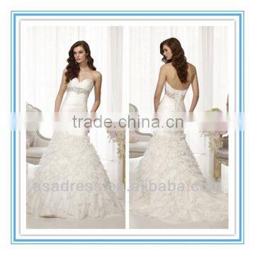 2014 New Style Sweetheart Neckline Stain Gown with Beading & A Soft Organza Textured Skirt Egypt Wedding Dress (WDES-1044)