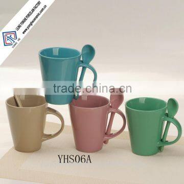 Glazed Stoneware mug with spoon in handle