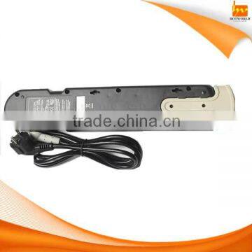French 5 Outlet Power Voltage Protector/220V Power Surge Protector photo-3