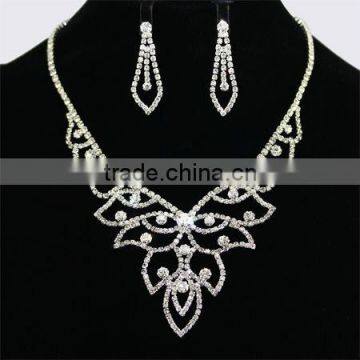 Flower Leaf Shape Sparkling Rhinestone Necklaces Earring Set KSHLXL-30