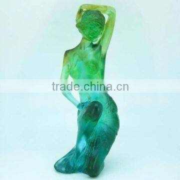 Dubai popular beautiful girl style glass figurines of woman