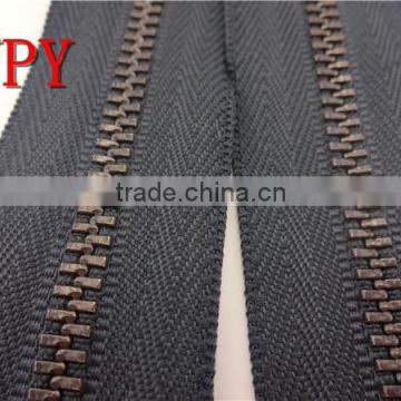 good quality Y teeth gun metal zipper roll