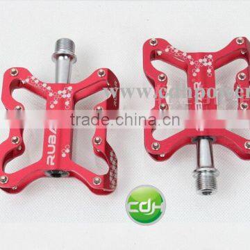 Red Color Bike Pedals/Aluminium Pedals/high Quality Pedals photo-2