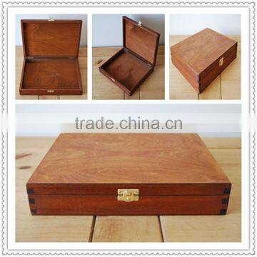 High Quality New Style Customized Logo Antique Color Wooden Essential Oil Box Wholesale photo-2
