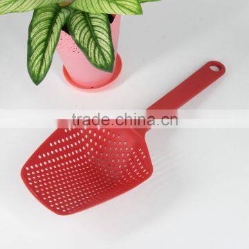 Multifunction Drainage Scoop photo-2