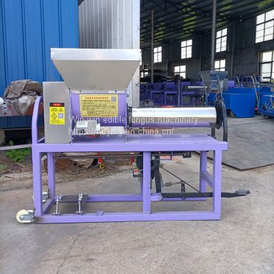 Bagged edible fungus bagging machine