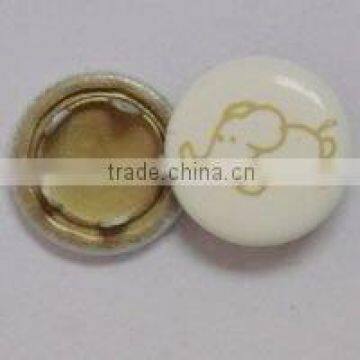 Prong type snap button
