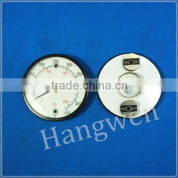 Magnetic surface thermometer