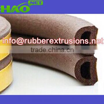 Wooden door curtain wall sealing strip