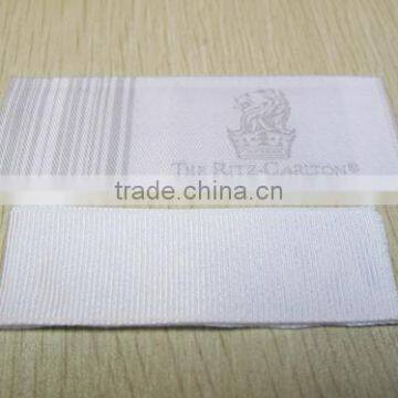 Factory Price UHF RFID Clothing Tags for Clothing Industry Management