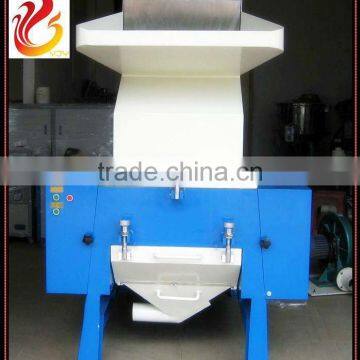 Plastic crusher for crush drink bottle