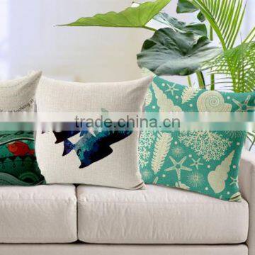 Linen throw pillow with printed fish and ocean STPC030