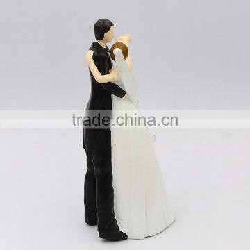 Custom Marriage Decoration Lovely Wedding Couple Figurine photo-4
