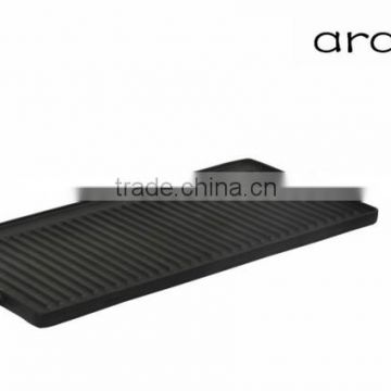 Reversible BBQ cast iron grill/ griddle plate and cast iron cookware