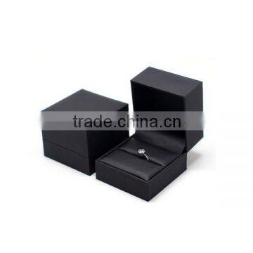 Custom Luxury Black Decorative Leather Ring Box photo-2