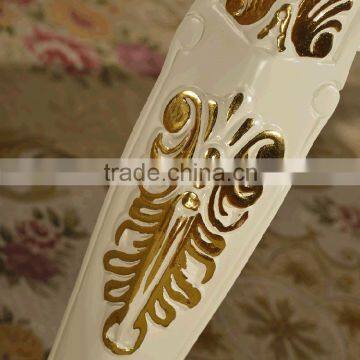Foshan Neoclassic Design Solid Wood Gold Gilt Ghost Dining Table photo-3