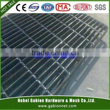 Hot dipped galvanized grating for flooring