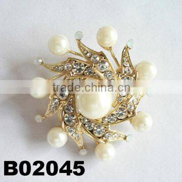 Fashion pearl flower gold tone rhinestone crystal broach