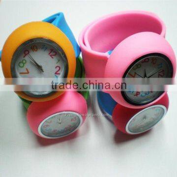 Promotional Hot Selling Stylish Waterproof Women Silicone Watch