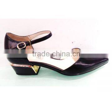 Hot Selling Genuine Leather Women Flat Sandals Black Sexy Ankle Strip Women Dress Shoes