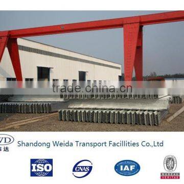 THRIE-BEAM Guardrail / Crash Barrier