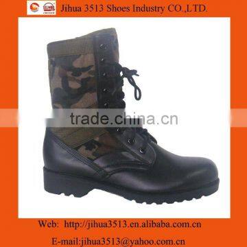 Camouflage canvas military boots