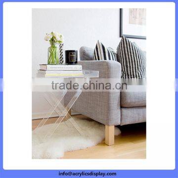 China gold supplier quality acrylic table pieces