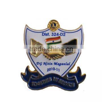 high quality custom design Cooperation souvenirs badges for gifts
