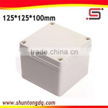 small electrical plastic watertight outdoor cable junction box