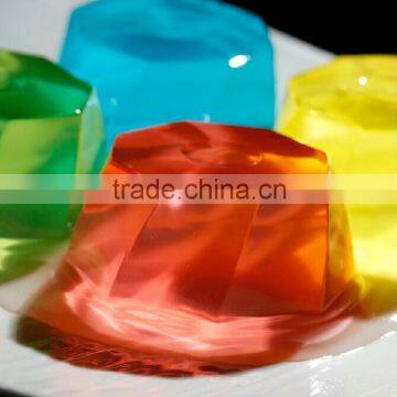Fruit flavoured jelly wine with alcohol