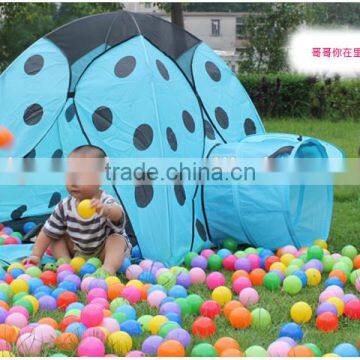 indoor and outdoor play tent with balls