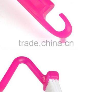 C107 Curved Handle Toilet Cleaning Brush photo-3