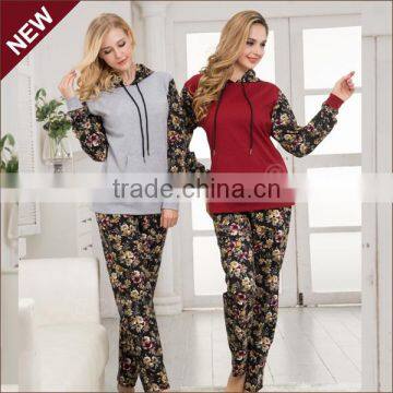 New Wholesale Cvc Women Fancy Printing Pajama With Hood Custom Front Pocket Design Winter Pajamas Set for Lady photo-3