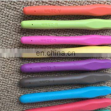 Sweater Needle Crochet Tool New Rainbow Soft Handle Plastic Alumina Crochet Hooks Set of 8PCS photo-6
