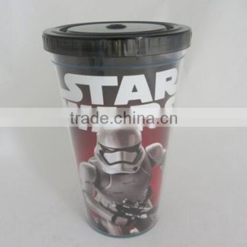 Plastic Coffee Mug With Colorful Straw