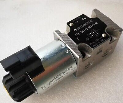 Factory Direct Sale | Hydraulic Solenoid Directional Valve 60059724 DS3-S3/11V-D24K7/W7 | OEM Replacement for Excavator photo-3