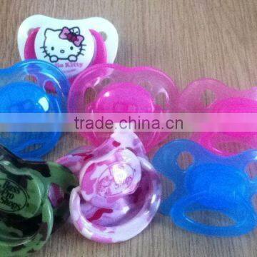 New Type Funny High Quality Silicone Baby Pacifier photo-5