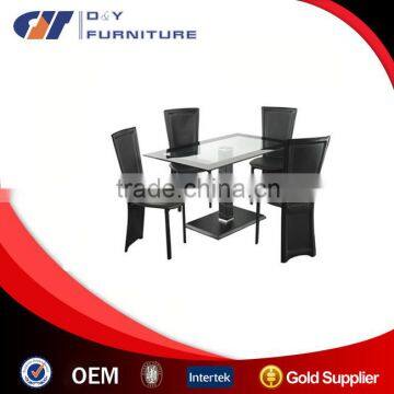 Modern Design Dining Table with 4 Chairs Covered with Leather