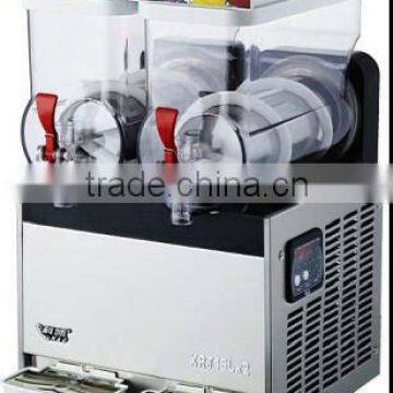 High capacity frozen slush machine with low power