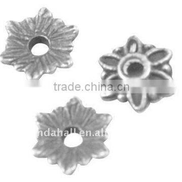 Tibetan Style Beads Caps, Lead Free and Nickel Free, Flower, Antique Silver, 8x2mm, hole: 1mm(TIBEB-A0002-AS-FF)