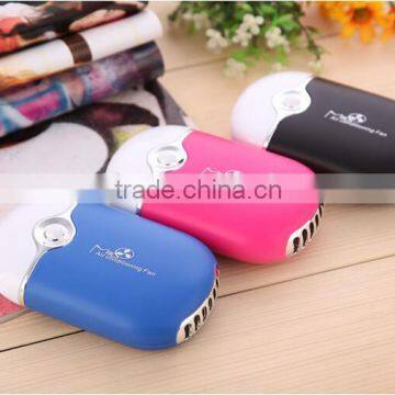 Mini Portable Handheld Rechargeable Bladeless Fan Air Conditioner Fan For Sports Cooling