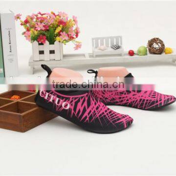 Soft skin shoes / Anti-slip casual shoes / Thermal Plastic Rubber sole